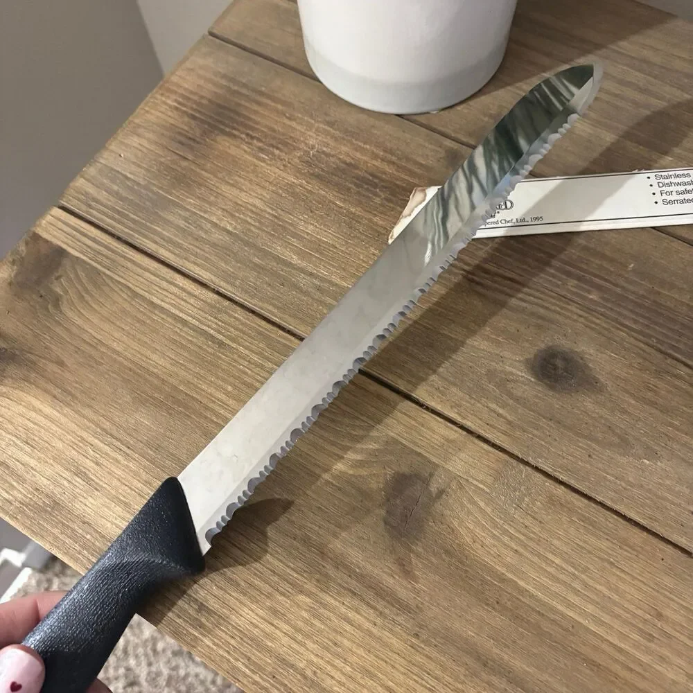 Vintage 1995 Pampered Chef Serrated Bread Knife 9” Stainless Steel